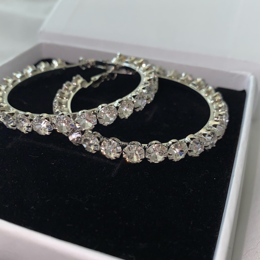 Y2K/ Early 2000’s Rhinestone Earrings